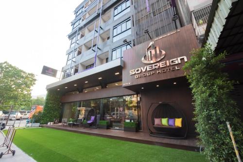 Sovereign Group Hotel at Pratunam, Bangkok