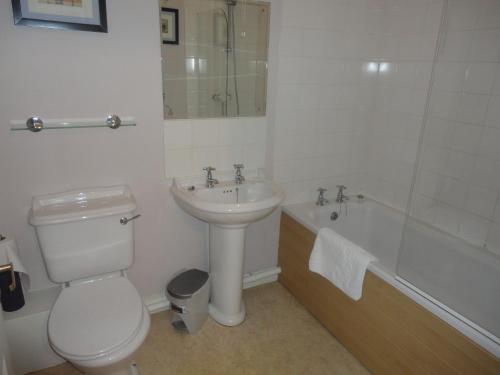 1 double bed