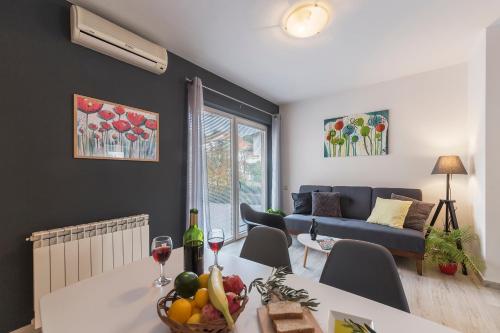 Apartments Canaria - image 12