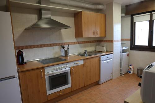 virtuve, Apartamentos Campo de Golf in Sojuela
