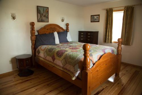 Cobtree Vacation Rental Homes - image 8