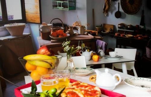 Food and beverages, Casa Borgo Regina B&B - Bari Puglia Apartments in Noicattaro