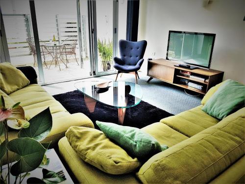 B&B Auckland - Downtown Townhouse Special - Bed and Breakfast Auckland