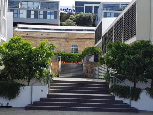 Downtown Townhouse Special near Ponsonby