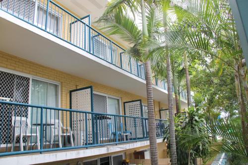 Eksterijer hotela, Broadwater Keys Holiday Apartments in Labrador