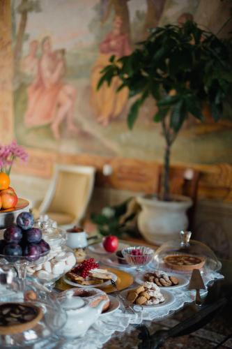 餐飲選擇, I giardini segreti di Villa Marcello Marinelli in 西森迪瓦馬瑞努