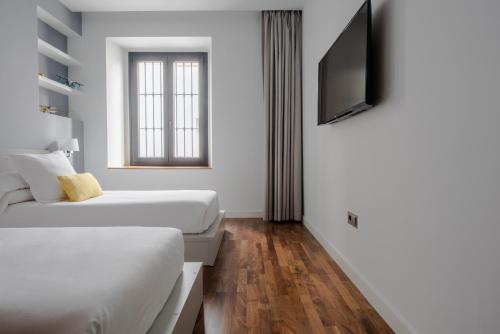 Hommyhome Arenal Luxury - image 3