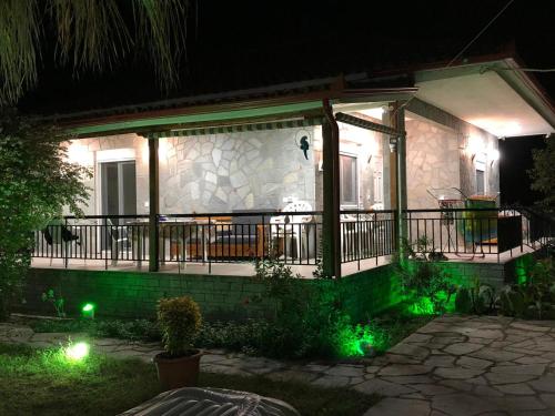  Beautiful House in Greece, Vrasna Paralia in Nea Vrasna