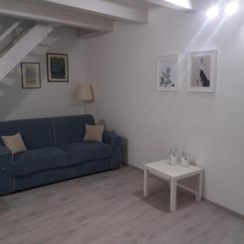 La Corte di Aci 3