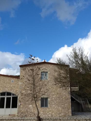  Arethoussa Polyhoros Pantazopoulou in Karitena