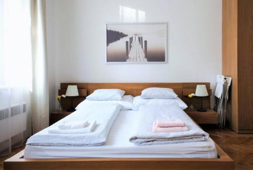 City Castle Aparthotel