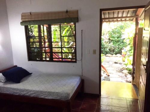 Tropical Sands Dominical Eco Inn 4