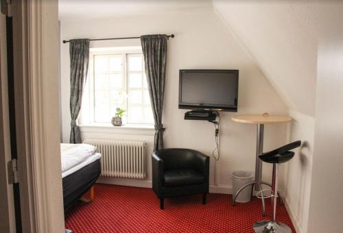 1 double bed