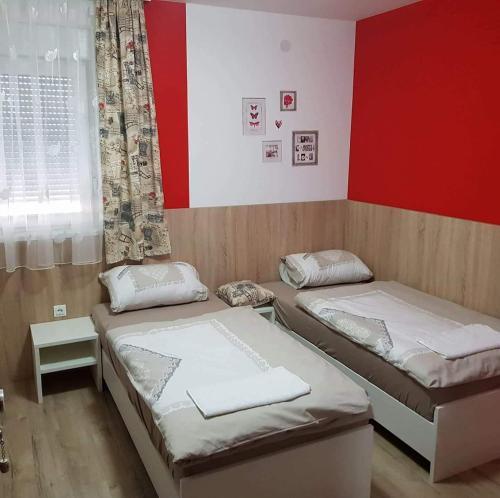  Sobe-Rooms Vukas in 10250 Lučko