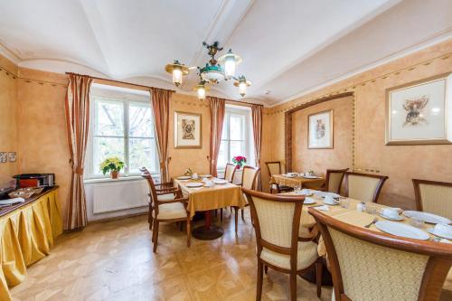 Hotel U Jezulatka - image 9