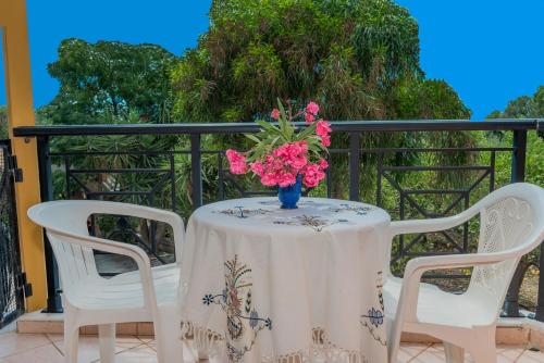  Yiannis Holiday Apartment in Ambelókipoi