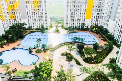 Comfortable 2br Springlake Apartment By Travelio - Bekasi