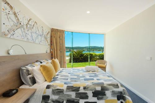 B&B Merimbula - Cetacea Luxury Apartments - Bed and Breakfast Merimbula