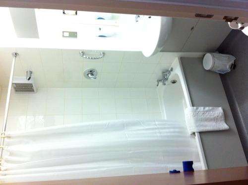 Days Inn Hotel Bradford - Leeds - image 7