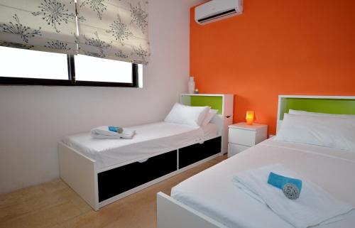 City Living Suite Tk 3 Rm 3 St. Julian