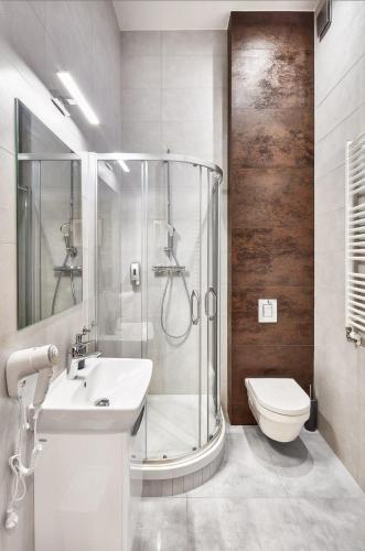 Banheiro, Royal Aparthotel Piotrkowska 116 in Lodz