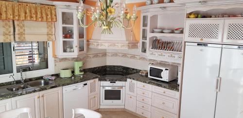 Holiday Home Hemi - main image