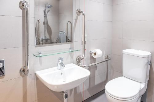 Twin room, accessible