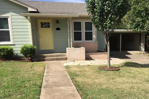 House Pistachio in Fredericksburg, USA