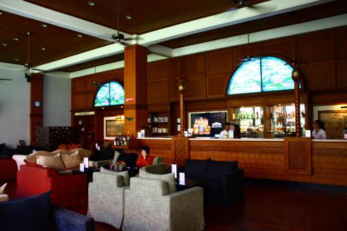 Bar/lounge, Prime Plaza Hotel Sanur - Bali in Sanur