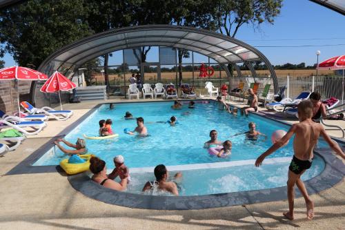 Camping le Clos de Balleroy - Camping - Balleroy-sur-Drôme