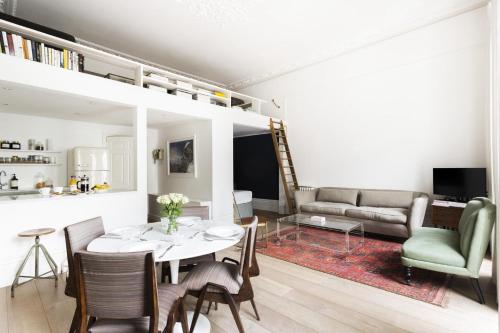 Ladbroke Gardens V by Onefinestay London 