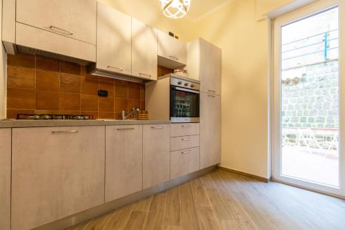 Kitchen, Napoli d'Amare B&B in Posillipo