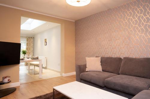 Oxford City Boutique Home: Oxford Collegiate Residence by AHG - image 5