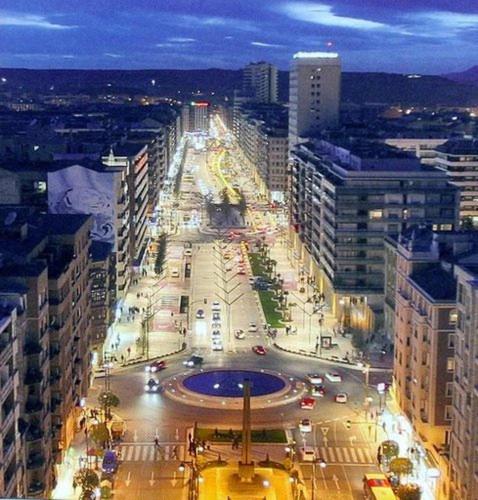 IDEAL & CENTRO, tranquilo GARAJE GRATIS y 2 baños IDEAL & CENTRO, tranquilo GARAJE GRATIS y 2 baños