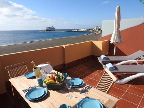 B&B Gran Tarajal - Ocean View Penthouse II - Bed and Breakfast Gran Tarajal