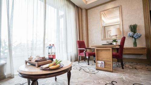 C&D Hotel Fuzhou C&D Hotel Fuzhou is a popular choice amongst travelers in Fuzhou, whether exploring or just passing through. The property offers guests a range of services and amenities designed to provide comfort an