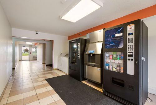 Motel 6 Davenport, IA - 숙소 외관
