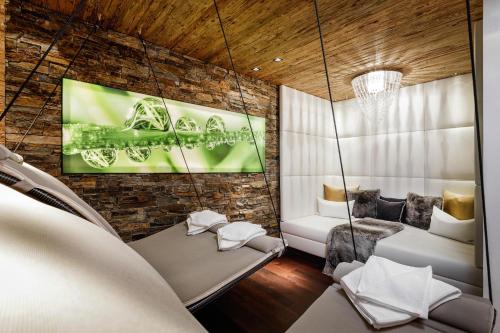Alpinlounge Rätia Appartements - image 4