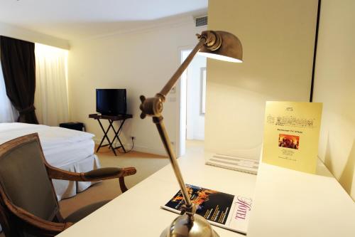 Superior Double or Twin Room image 2