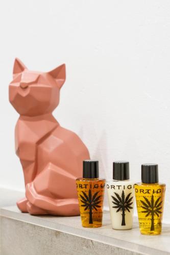 GetThekey San Vitale Apartment - image 5