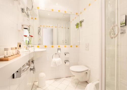 Living Hotel Berlin Mitte - image 4
