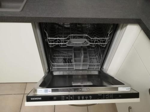 Apartment Sariks Place - image 10
