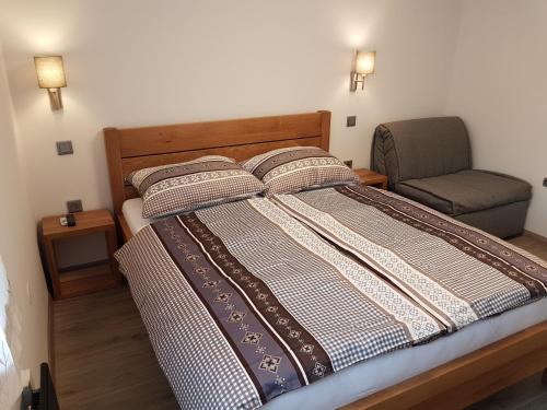 Apartments and Rooms Milena - image 3