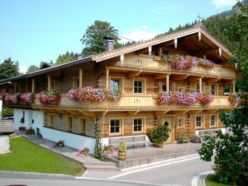 Appartementhaus Fuchs Christian, Pension in Westendorf