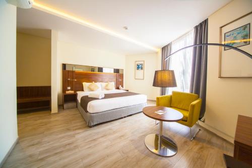 Pearl Hotel and Spa near Falaj Al Mulla garden Park