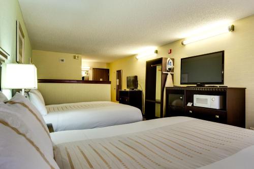 Fireside Inn and Suites