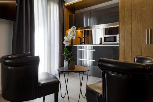 Vinatea Suites