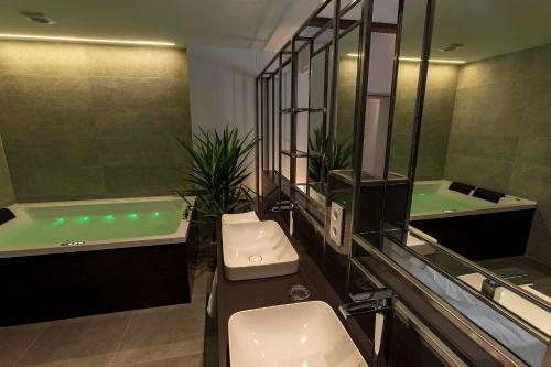 Vinatea Suites