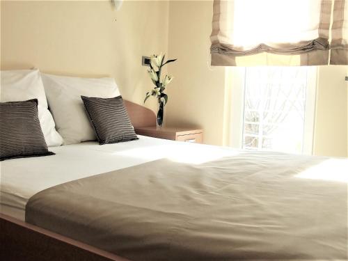 Hotel Central Slavonski Brod - image 14