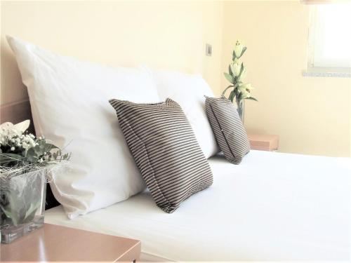 Hotel Central Slavonski Brod - image 12